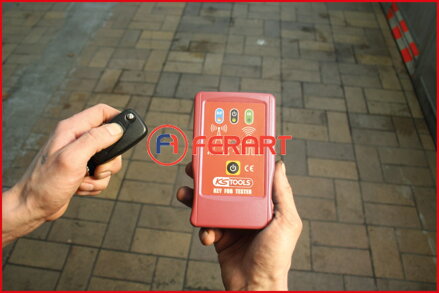 12V tester infračervených a vysokofrekvenčných kľúčov