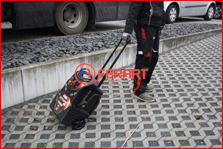 12 V + 24 V batériový booster, mobilná štartovacia pomôcka 2340 A